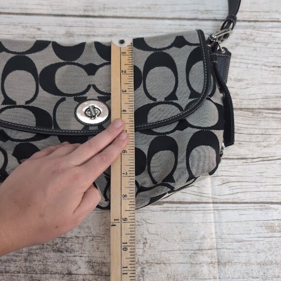 Vintage Coach Purse Canvas and Leather Black and Cream - Picture 4 of 9